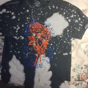 Rose's t-shirt